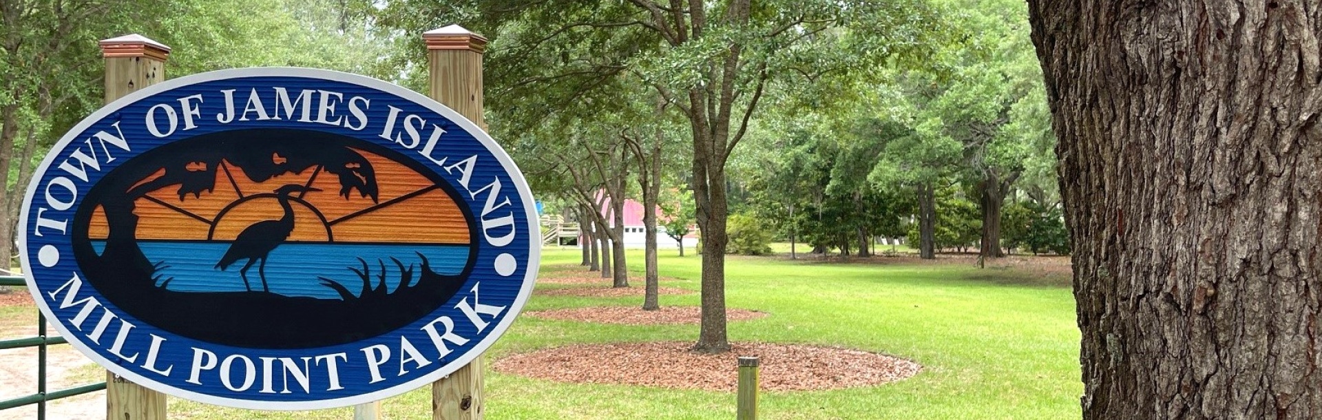 Entrance sign to Mill Point Park